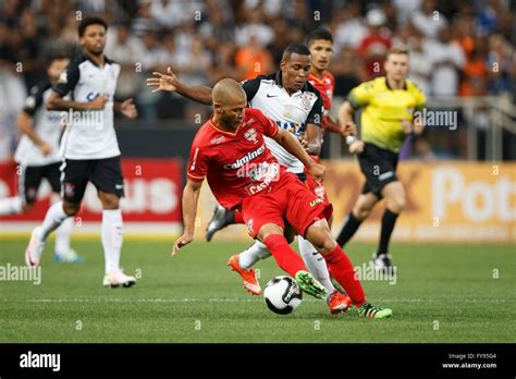 SAO PAULO Brazil 04 23 2016 CORINTHIANS X AUDAX Alan Mineiro