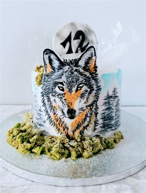 Wolf Cake By Alenascakes Wolf Cake Buttercream Birthday Cake