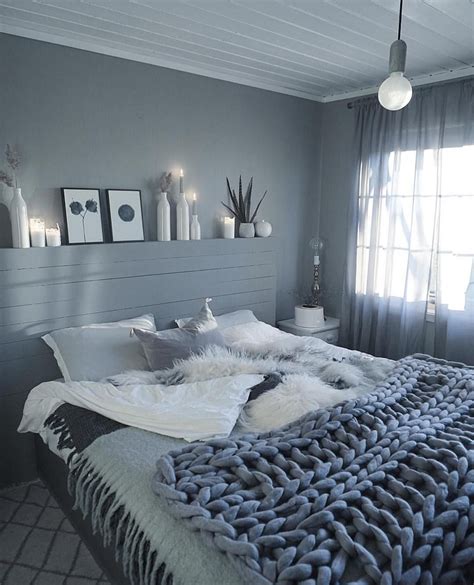 Wanista tampilkan 6 seleksi warna bilik tidur yang ringkas tapi mampu buat tidur anda lebih lena. Warna Cat Kamar Tidur Sempit Abu Abu | Ide kamar tidur ...