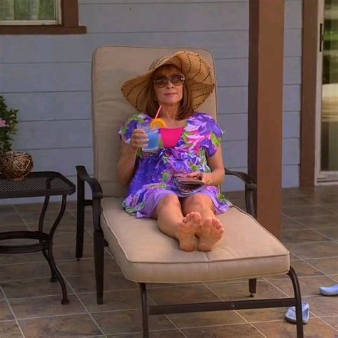 Patricia Heaton Rcelebbarefoot