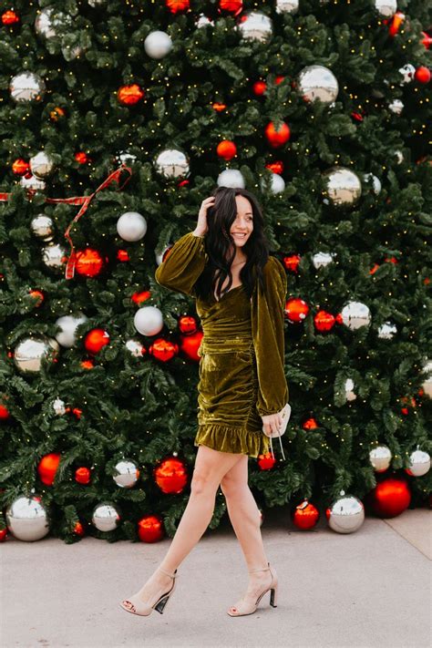 10 Festive Christmas Outfit Ideas Fashion Outfits And Outings