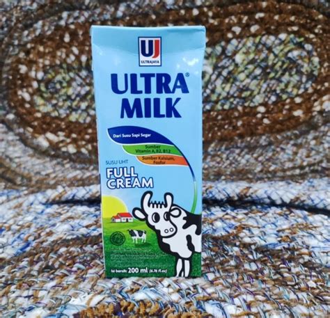 Ultra Milk Susu Uht Full Cream Plain 200 Ml Kotak Lazada Indonesia