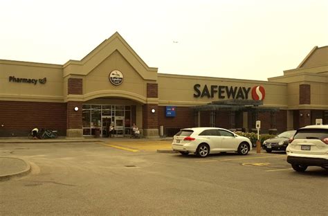 Address, phone number, directions, and more. Safeway Christmas Dinner 2020 Canada - Safeway Christmas 2020 Current Weekly Ad 12 01 12 29 2020 ...