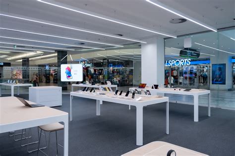 Istores New Apple Premium Partner Concept Store Is The First Of Its