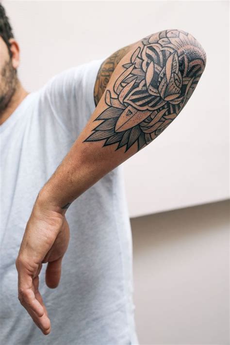 Top 158 Traditional Elbow Tattoos