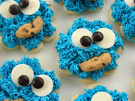Cookie Monster Cookies Recipe And Tutorial In Katrinas Kitchen