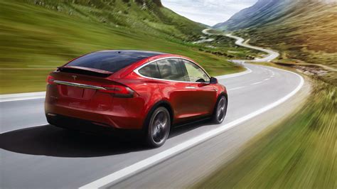 Tesla Pushes Model X ‘refresh Delivery To October