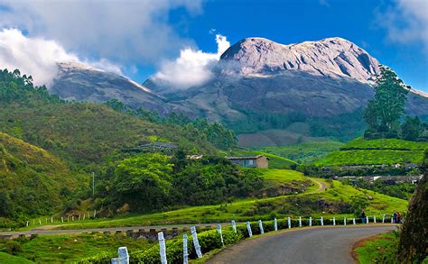 Munnar Hill Station Best Place To Visit During Monsoon Season