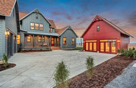 Modern Farmhouse Style New Build In South Jordan Utah Homes Of The Rich
