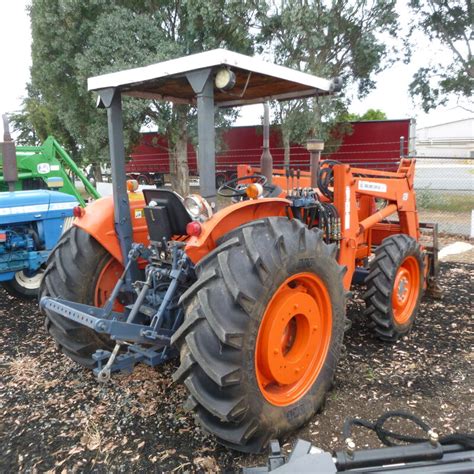 Used Kubota M6030 Rops Tractor With Loader Konigs Shepparton Pty Ltd