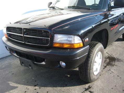 1999 Dodge Dakota Sport 4x4 Pickup