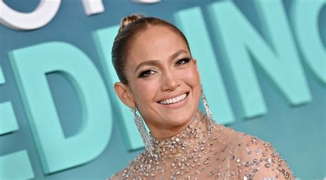 Jennifer Lopez Shares Throwback To Super Bowl Liv Halftime Show Performance Silifestyle