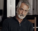 David Strathairn Biography - Facts, Childhood, Family Life ...