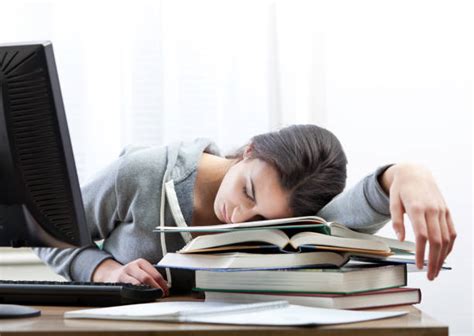 4 Proven Ways To Stay Awake Overnight Even When Youre Exhausted