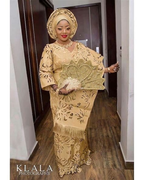 Classic Wedding Bride And Grooms Mother African Bride Asooke For Nigerian Wedding Green Asooke