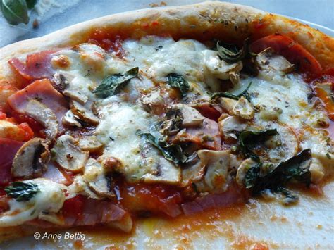 Pizza prosciutto e funghi - La cuisine toute simple de Mamita | Cuisine ...