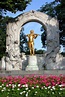 Johann Strauss Statue - a photo on Flickriver