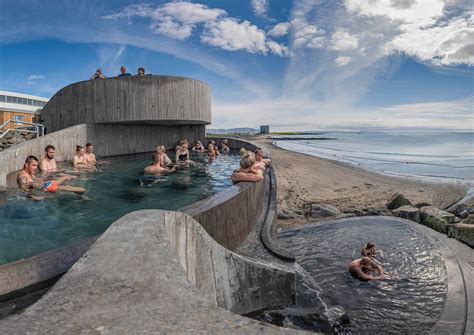 Guðlaug Geothermal Bath In Iceland That Has Natural Hot Springs R