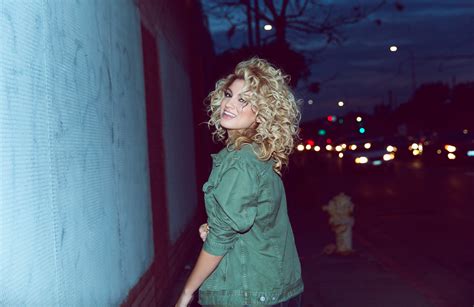 Tori Kelly Tells Us What To Expect On Her Debut Album Unbreakable