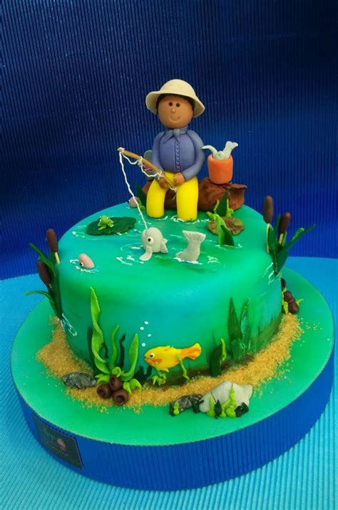 I'm sure you can guess that the birthday boys past time is fishing! Pin by Azucar y Arte on Maqu cakes | Fish cake birthday ...