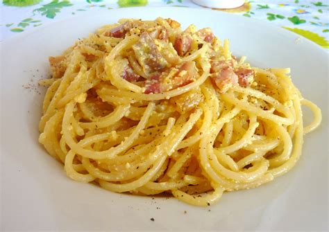 Espaguetis A La Carbonara Spaghetti A La Carbonara La Piccola