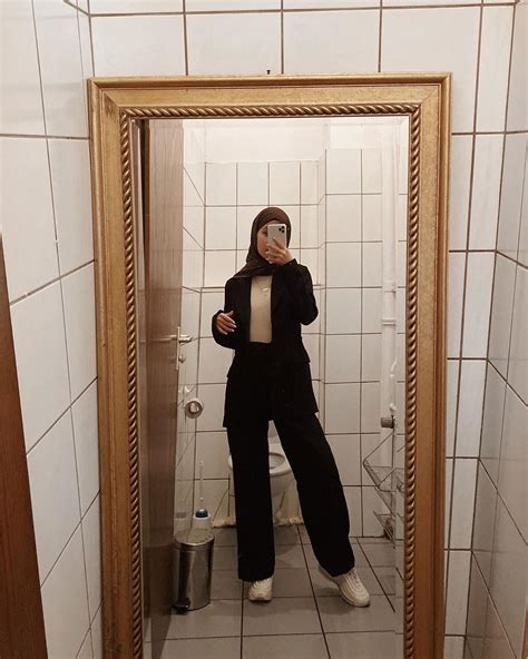 204k Likes 41 Comments Firrrr Sashfir On Instagram “tiniest Toilet But Also The Cutest