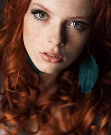 Pin By Jeffrey Baird On Face Gorgeous Redhead Ginger Girls