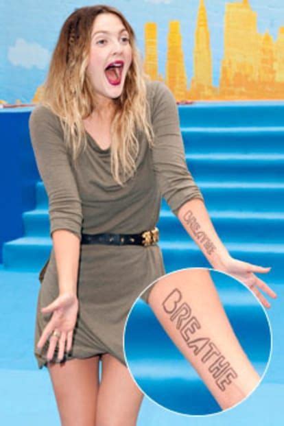 Resultado De Imagen Para Imágenes De Drew Barrymore Dream Tattoos Cool