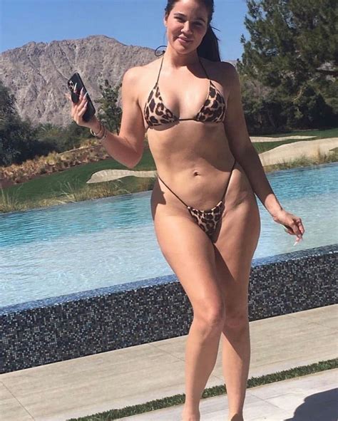 Khloe Kardashian S REAL Unedited Photos Revealed As She Fights To Scrub Bikini Pic From The