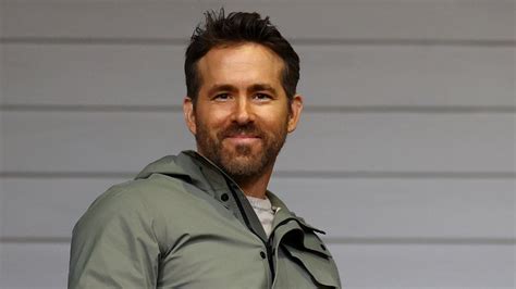 T Mobile To Buy Ryan Reynolds Mint Mobile In A 135 Billion Deal