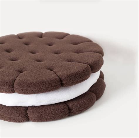 Cookie Pillow Sandwich Cookie Braun And White Free Etsy