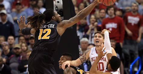 The stage is set for the 2021 ncaa tournament national championship game. Join Stampede Blue's 2021 NCAA 'March Madness' Men's Basketball Tournament Bracket Pool ...