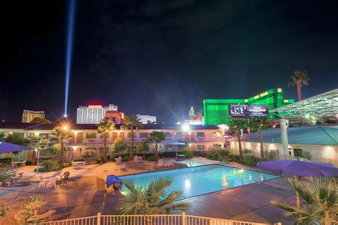 Motel 6 Las Vegas Tropicana 64 ̶9̶1̶ Prices And Reviews Nv