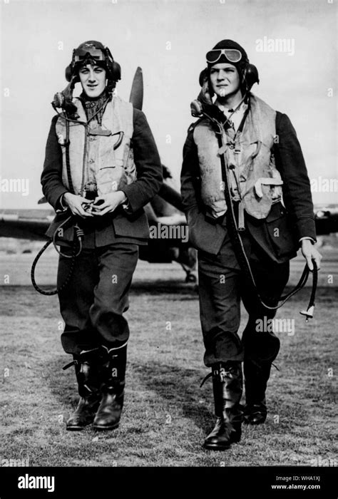 Raf Pilots Wwii Hi Res Stock Photography And Images Alamy