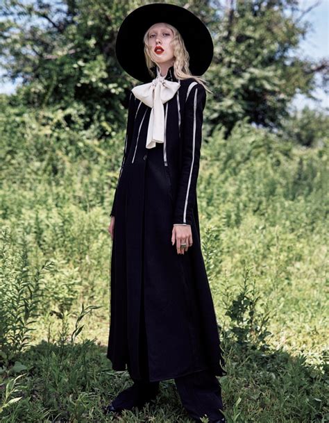 Gothic Fashion Editorial Vogue Japan Tyg And Elizabeth Davison