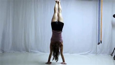 incredible contortionist girl contortion flexibility splits stretching acrobatics