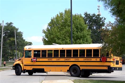 Mccsc Bus Issues Leave Parents Children On The Curb News Indiana