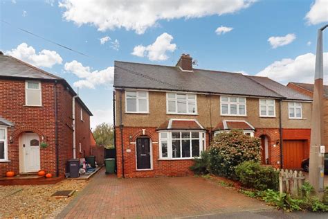3 Bed Semi Detached House For Sale In Francis Road Braintree Cm7 Zoopla