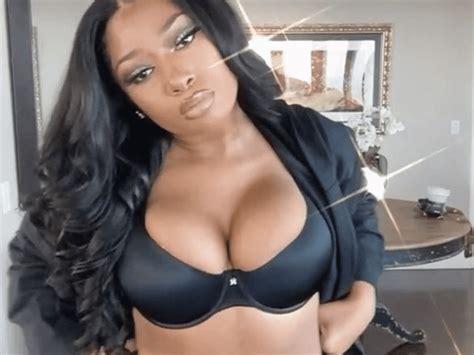 The official website of megan thee stallion. Megan Thee Stallion's No. 1 With Savage Has Her Going Nuts ...