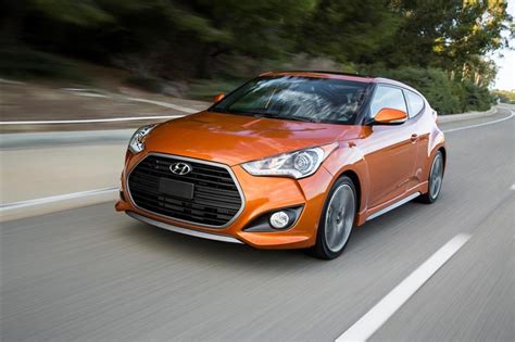 2017 Hyundai Veloster Value Edition Images