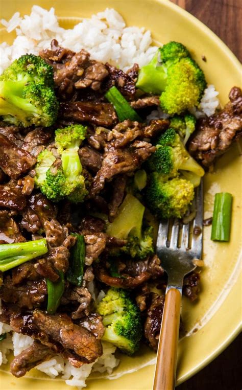 Beef And Broccoli Stir Fry Emerald Green Broccoli And Tender Beef