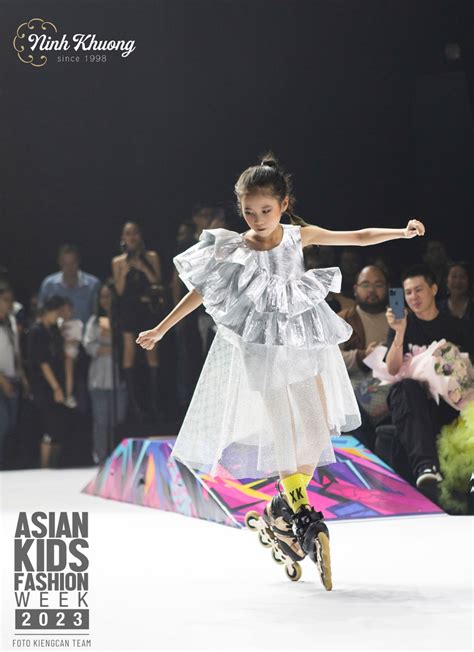 Thiên Nga Trắng Ninh Khương Asian Kids Fashion Week 2023
