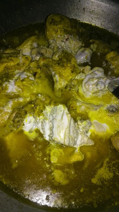 Moh kite 149 views5 months ago. namakucella: AYAM MASAK RENDANG HIJAU...