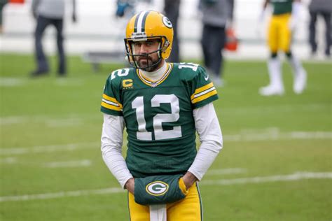 Nfl Rumors Aaron Rodgers Contract Delaying Free Agent Moves