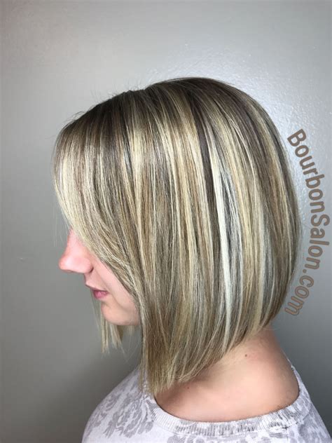 30 blonde long bob with side bangs fashion style