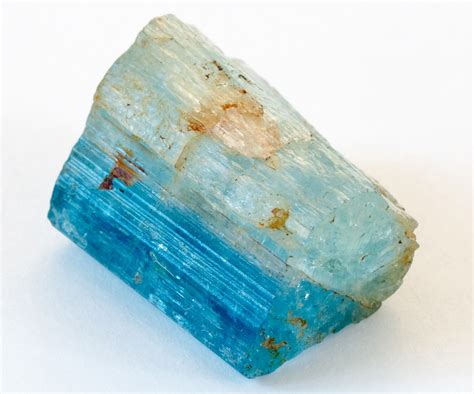 Learning Geology Aquamarine Gemstone