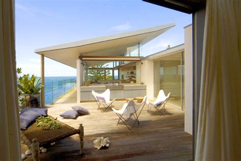 Modern Beach House In Sydney Australia Modern House Designs