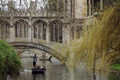 Cambridge People 'Most Creative And Intellectual' - Heart Cambridgeshire