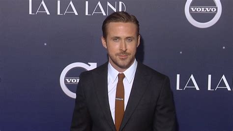 Ryan Gosling La La Land Los Angeles Premiere Youtube