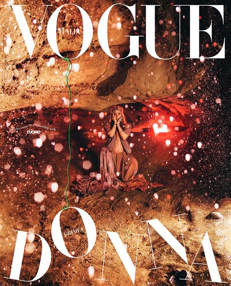 grimes covers vogue italia may 2020 by ryan mcginley fashionotography vogue italia vogue